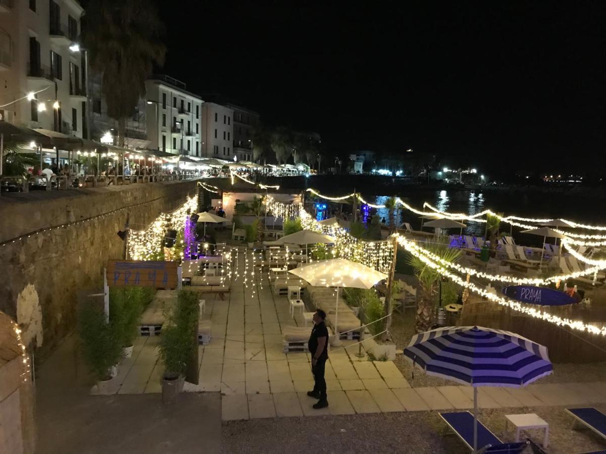 Casa Vacanza Tindara Apartman Civitavecchia Kültér fotó